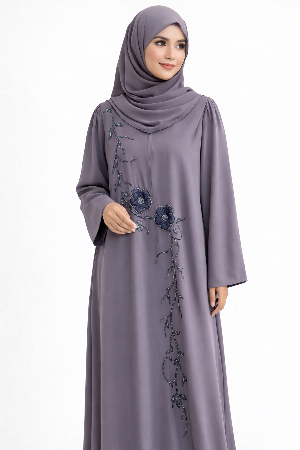 Abaya - Broderade blommor